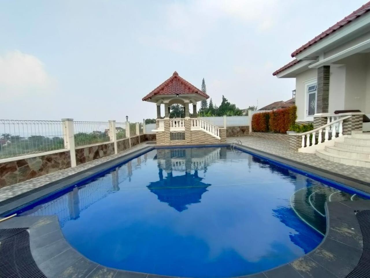Villa Kandara Hanjawar Puncak Sindanglaya Exterior photo